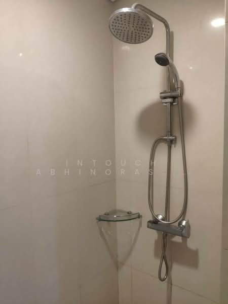 Le Luk Condominium, Bangkok, 1599 291 Sukhumvit Rd, Phra Kanong Nua, Watthana, Bangkok, 1 Bedroom, 50 sqm, Condo For Rent, by Intouch Abhinorasaeth, 500170539 - DDproperty.com