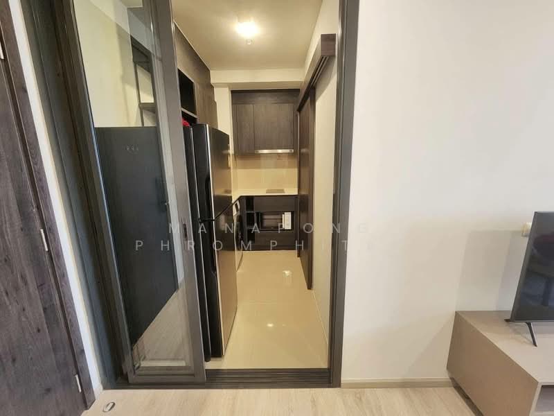 XT Huaikhwang, Bangkok, 244 Ratchadaphisek Road, Huai Khwang, Huai Khwang, Bangkok, 1 Bedroom, 35 sqm, Condo For Rent, by Manapong Phromphitak, 500170543 - DDproperty.com