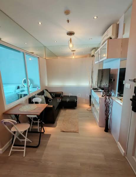 Life @ Ratchada-Huai Khwang, Bangkok, 189 Pracharatbamphen Road, Huai Khwang, Huai Khwang, Bangkok, 1 Bedroom, 30 sqm, Condo For Rent, by Manapong Phromphitak, 500170552 - DDproperty.com