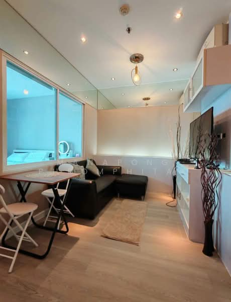 Life @ Ratchada-Huai Khwang, Bangkok, 189 Pracharatbamphen Road, Huai Khwang, Huai Khwang, Bangkok, 1 Bedroom, 30 sqm, Condo For Rent, by Manapong Phromphitak, 500170552 - DDproperty.com