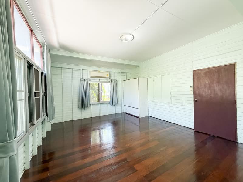 Ekkamai soi 10, Bangkok, เอกมัย ซอย 10, Khlong Tan Nua, Watthana, Bangkok, 3 Bedrooms, 200 sqm, Single Detached House For Rent, by อมรญา ทองสุข, 500170554 - DDproperty.com