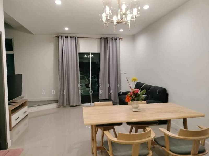 สัมมากร อเวนิว สุวรรณภูมิ(Sammakorn Avenue Suvarnabhumi), กรุงเทพ, Rural Development 3 Khlong Song Ton Noon, คลองสองต้นนุ่น, ลาดกระบัง, กรุงเทพ, 200 ตร.ม., ทาวน์เฮ้าส์ ให้เช่า, โดย Intouch Abhinorasaeth, 500170613 - DDproperty.com