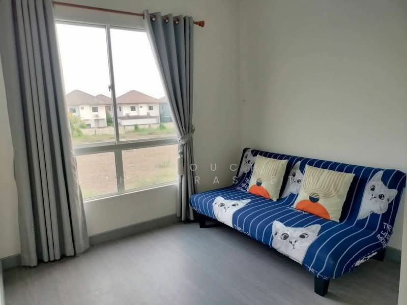 Sammakorn Avenue Suvarnabhumi, Bangkok, Rural Development 3 Khlong Song Ton Noon, Khlong Song Ton Nun, Lat Krabang, Bangkok, 4 Bedrooms, 200 sqm, Townhouse For Rent, by Intouch Abhinorasaeth, 500170613 - DDproperty.com