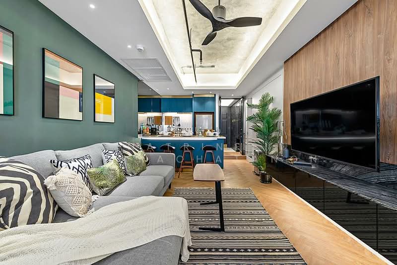 State Tower, Bangkok, 1055 Silom Road, Silom, Bang Rak, Bangkok, 2 Bedrooms, 68 sqm, Condo For Sale, by Natrinee Aphirachatanon, 500170614 - DDproperty.com