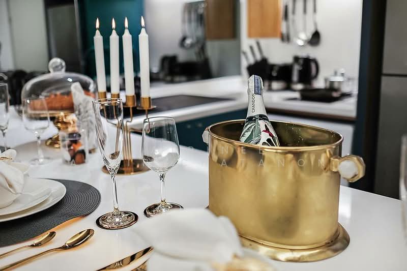 State Tower : อาคารสเตททาวเวอร์, กรุงเทพ, 1055 ถนนสีลม, สีลม, บางรัก, กรุงเทพ, 68 ตร.ม., คอนโด ขาย, โดย Natrinee Aphirachatanon, 500170614 - DDproperty.com