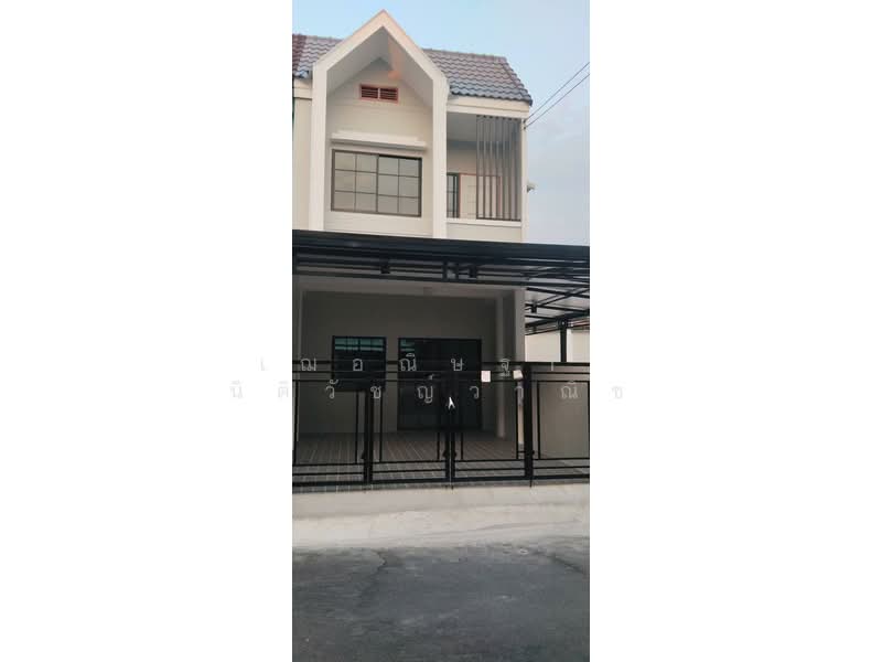 บ้านเช่ารามอินทรา ราคาถูก ปากซอยมีรถไฟฟ้า ทาวน์เฮ้าส์รีโนเวทใหม่ 2นอน 2น้ำ 2ห้องครัว บ้านหลุงมุม, Bangkok, Min Buri, Min Buri, Bangkok, 2 Bedrooms, 125 sqm, Townhouse For Rent, by เฌอณิษฐา  นิติวัชญ์วาณิช, 500170618 - DDproperty.com