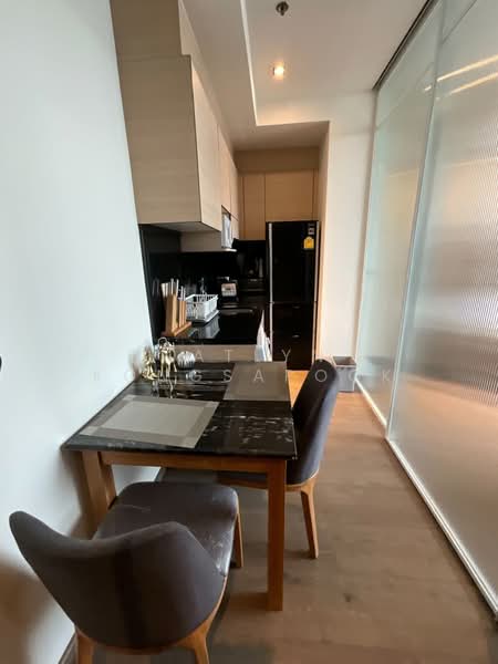 Park Origin Phrom Phong (Park 24), Bangkok, 68 Soi Sukhumvit 24, Khong Tan, Khlong Toei, Bangkok, 1 Bedroom, 33 sqm, Condo For Rent, by Natlyn Kongsapook, 500170648 - DDproperty.com