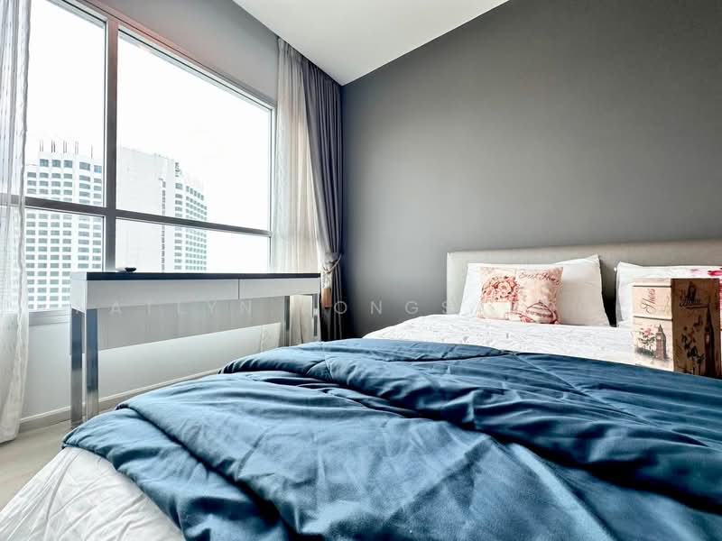 Life Ratchadapisek, Bangkok, 279 Ratchadapisaek Road, Huai Khwang, Huai Khwang, Bangkok, 2 Bedrooms, 65 sqm, Condo For Rent, by Natlyn Kongsapook, 500170671 - DDproperty.com