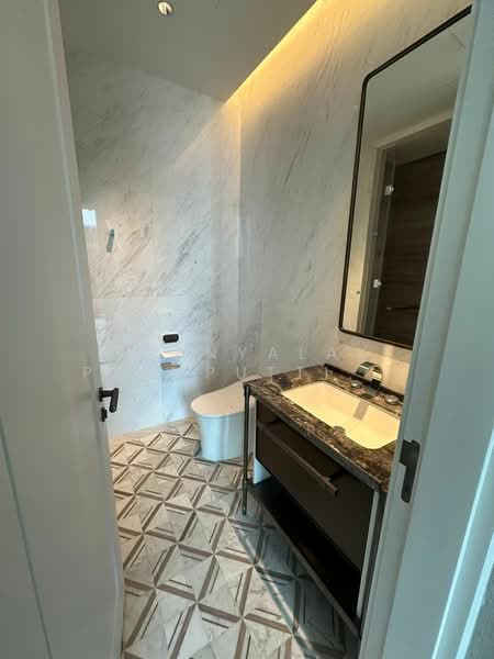 ONE89 Wireless, Bangkok, Wittayu Road, Lumphini, Pathum Wan, Bangkok, 2 Bedrooms, 160 sqm, Condo For Rent, by Thanyalak Premputtiphan, 500170691 - DDproperty.com