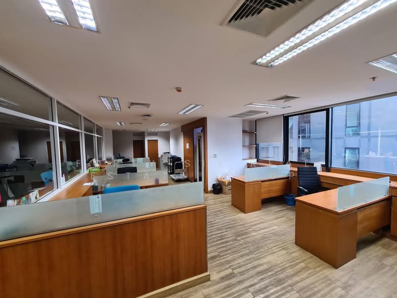 ให้เช่าอาคารสำนักงาน ตกแต่งครบ พร้อมอยู่, กรุงเทพ, คลองตันเหนือ, วัฒนา, กรุงเทพ, 420 ตร.ม., สำนักงาน ให้เช่า, โดย Forty-Six Real Estate Group, 500170794 - DDproperty.com