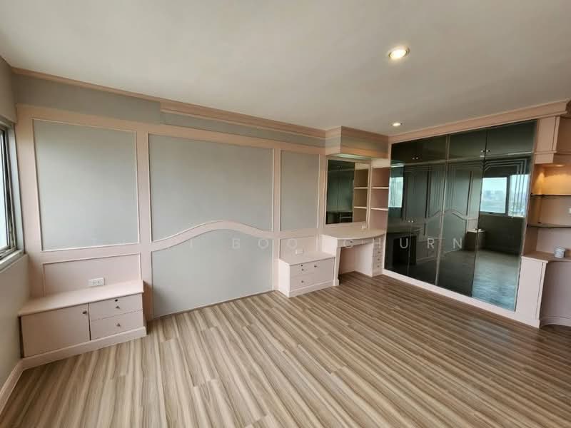 Saichol Mansion, Bangkok, 1349/1-208  Charoennakorn Road, Bang Lam Phu Lang, Khlong San, Bangkok, 4 Bedrooms, 339 sqm, Condo For Rent, by Thiti Boonchurn, 500170806 - DDproperty.com