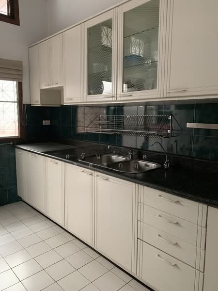 Naphalai Village, Bangkok, Soi Naphalai 1, Bang Na, Bang Na, Bangkok, 3 Bedrooms, 3,350 sqm, Single Detached House For Rent, by ศรันย์ภัค สรัลสรกฤตย์, 500170811 - DDproperty.com