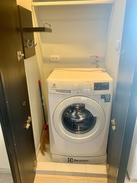 Rhythm Sukhumvit 44/1, Bangkok, Sukhumvit Road, Phra Kanong, Khlong Toei, Bangkok, 2 Bedrooms, 53 sqm, Condo For Sale, by รัชกานต์ อัจฉริยะโพธา, 500170814 - DDproperty.com