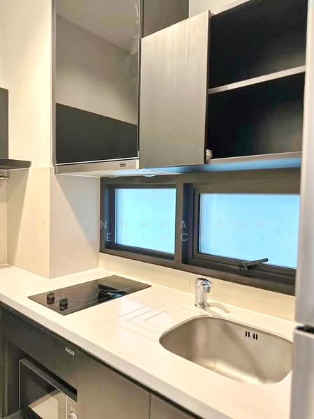 Rhythm Sukhumvit 44/1, Bangkok, Sukhumvit Road, Phra Kanong, Khlong Toei, Bangkok, 2 Bedrooms, 51 sqm, Condo For Rent, by Thannapatsorn Leelacherdchai, 500170819 - DDproperty.com