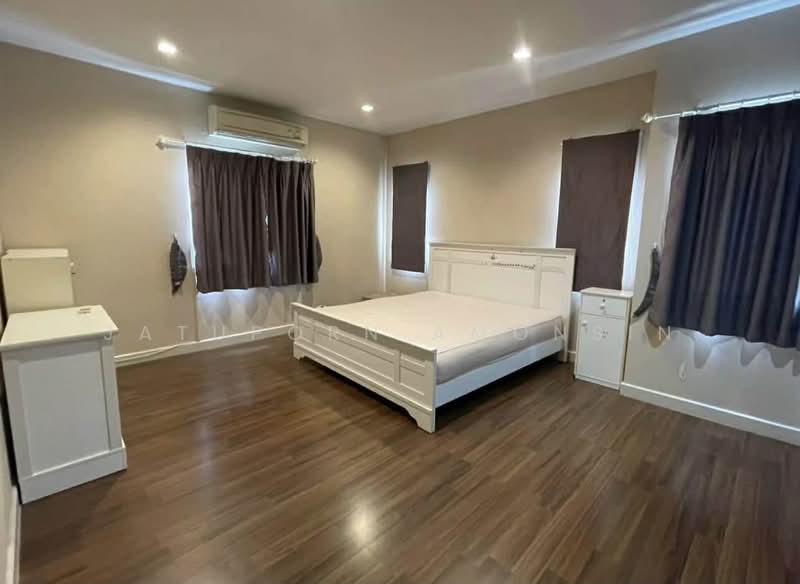 Burasiri Panyaintra, Bangkok, Khlong Song Road, Bang Chun, Khlong Sam Wa, Bangkok, 3 Bedrooms, 164 sqm, Single Detached House For Sale, by Jatuporn Amonsin, 500170826 - DDproperty.com