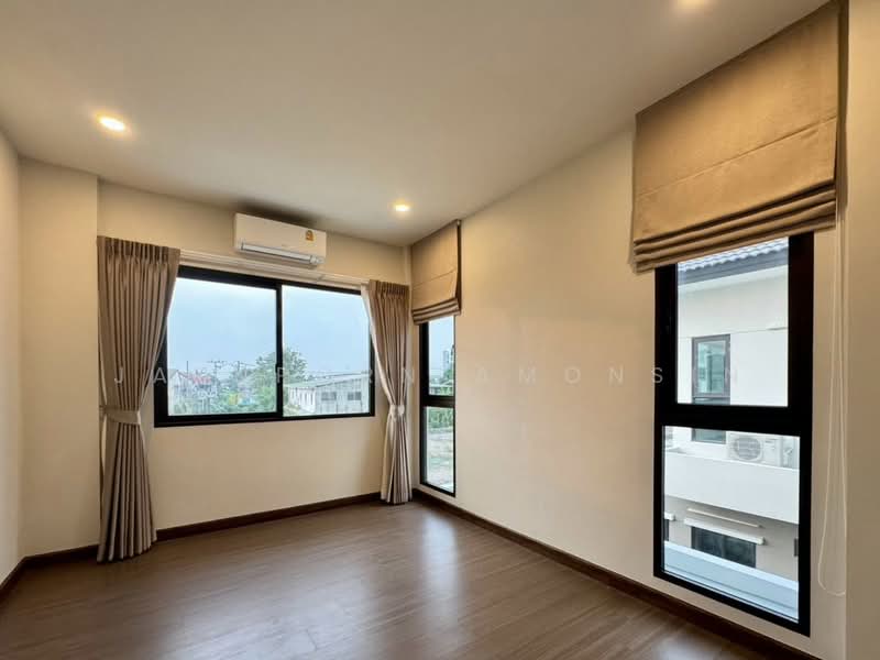 The City Ratchaphruek-Pinklao, Nonthaburi, 199-9 Bang Kruai-Sai Noi Road, Bang Krang, Muang Nonthaburi, Nonthaburi, 5 Bedrooms, 375 sqm, Single Detached House For Sale, by Jatuporn Amonsin, 500170846 - DDproperty.com