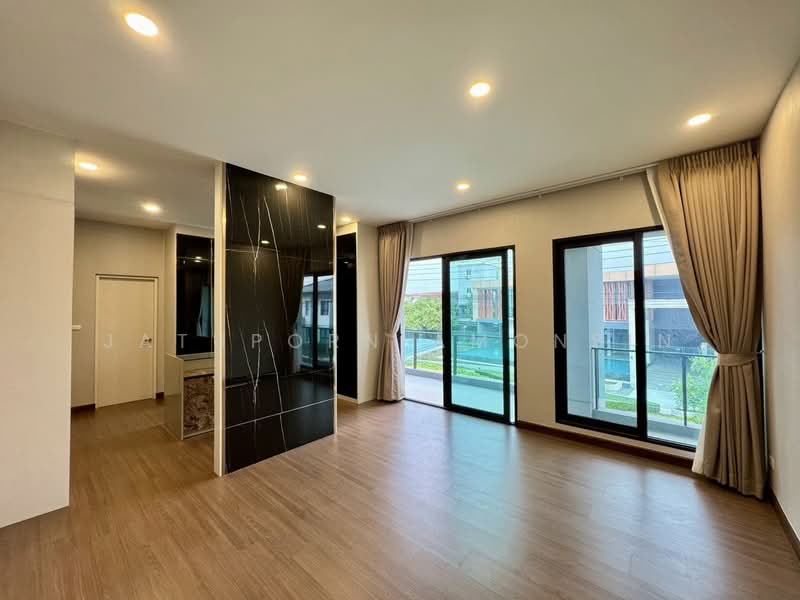 The City Ratchaphruek-Pinklao, Nonthaburi, 199-9 Bang Kruai-Sai Noi Road, Bang Krang, Muang Nonthaburi, Nonthaburi, 5 Bedrooms, 375 sqm, Single Detached House For Sale, by Jatuporn Amonsin, 500170846 - DDproperty.com