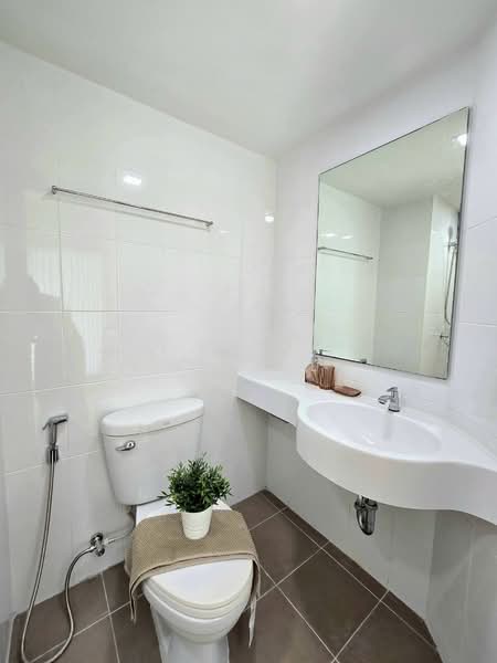 Lumpini Ville On Nut-Latkrabang, Bangkok, Lat Krabang Road, Lat Krabang, Lat Krabang, Bangkok, 1 Bedroom, 23 sqm, Condo For Sale, by คุณเหมียว, 500170847 - DDproperty.com