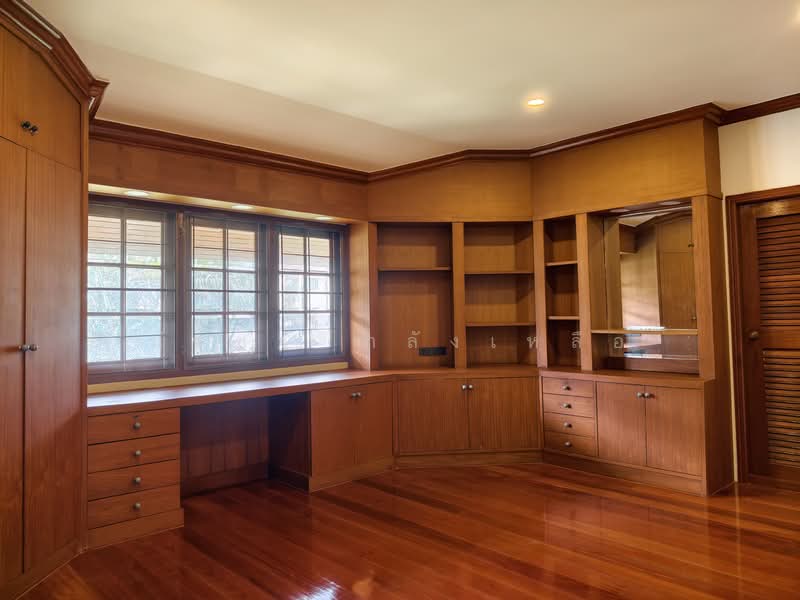 Soi Phahonyothin 62/1, Pathum Thani, พหลโยธิน, Khu Khot, Lam Luk Ka, Pathum Thani, 5 Bedrooms, 600 sqm, Single Detached House For Sale, by นัชชา กำลังเหลือ, 500170852 - DDproperty.com