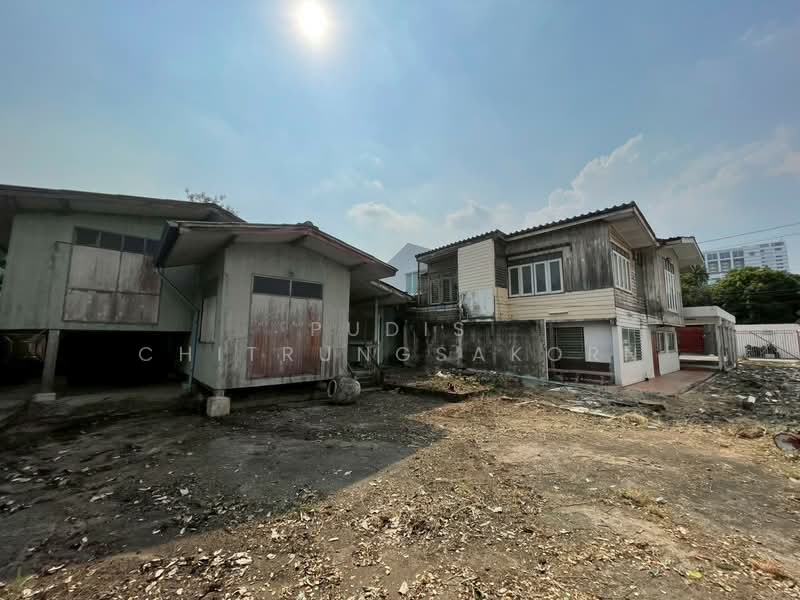 อารีย์สัมพันธ์ - บ้านให้เช่า ทำเลศักยภาพ ใจกลางย่านอารีย์, กรุงเทพ, พญาไท, พญาไท, กรุงเทพ, 628 ตร.ม., ตึกแถว-อาคารพาณิชย์ ให้เช่า, โดย Pudis Chitrungsakorn, 500170857 - DDproperty.com