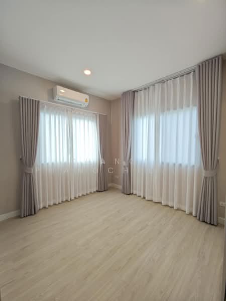 Perfect Park Suvarnabhumi : เพอร์เฟคพาร์ค สุวรรณภูมิ, กรุงเทพ, ถนนร่มเกล้า, มีนบุรี, มีนบุรี, กรุงเทพ, 142 ตร.ม., บ้านเดี่ยว ขาย, โดย Chanon Phangchienghien, 500170862 - DDproperty.com