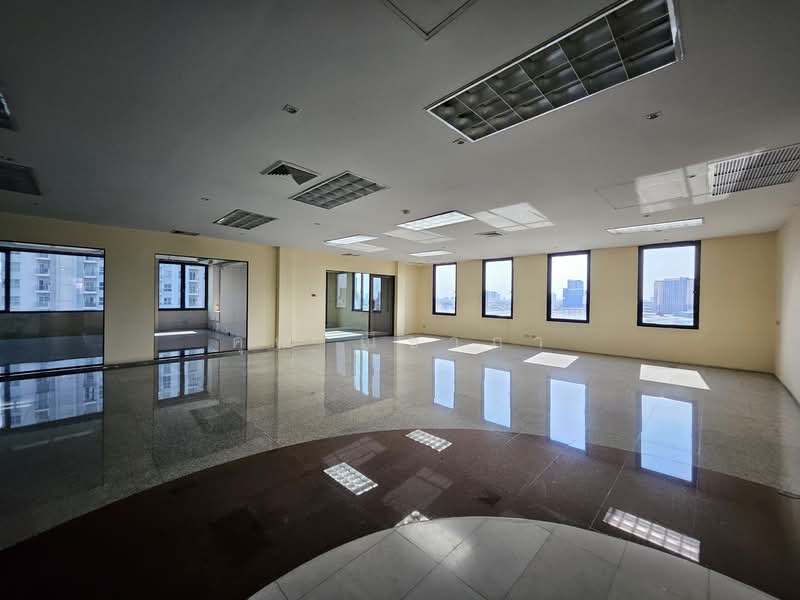 ขาย - ขายอาคารสำนักงาน 13 ชั้น ถนนวงศ์สว่าง บางซื่อ กรุงเทพฯ ตรงข้ามบิ๊กซี วงศ์สว่าง, กรุงเทพ