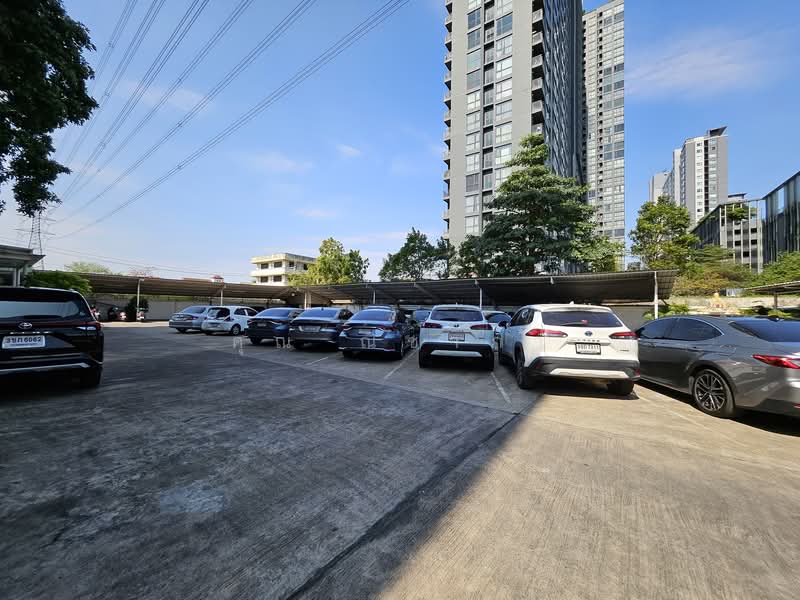 ขายอาคารสำนักงาน 13 ชั้น ถนนวงศ์สว่าง บางซื่อ กรุงเทพฯ ตรงข้ามบิ๊กซี วงศ์สว่าง, กรุงเทพ, วงศ์สว่าง, บางซื่อ, กรุงเทพ, 4,000 ตร.ม., สำนักงาน ขาย, โดย คุณ ณิชาภา, 500170867 - DDproperty.com
