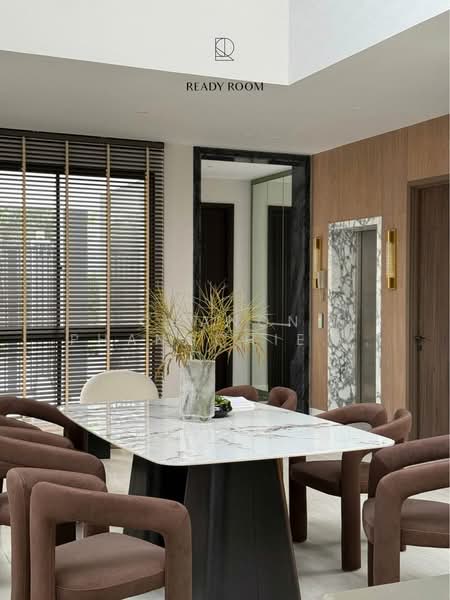 BuGaan Krungthep Kreetha, Bangkok, 109 15 Soi Krungthep Kreetha, Hua Mak, Bang Kapi, Bangkok, 3 Bedrooms, 430 sqm, Single Detached House For Rent, by Chanon Phangchienghien, 500170876 - DDproperty.com