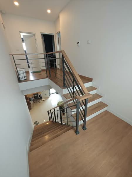 Centro Wongwaen-Chatuchot, Bangkok, Soi Wongsakon 1, Kanchanaphisek parallel Road, Sam Wa Tawan Tok, Khlong Sam Wa, Bangkok, 3 Bedrooms, 175 sqm, Single Detached House For Sale, by อาทิตยา จินตะเหวก, 500170883 - DDproperty.com