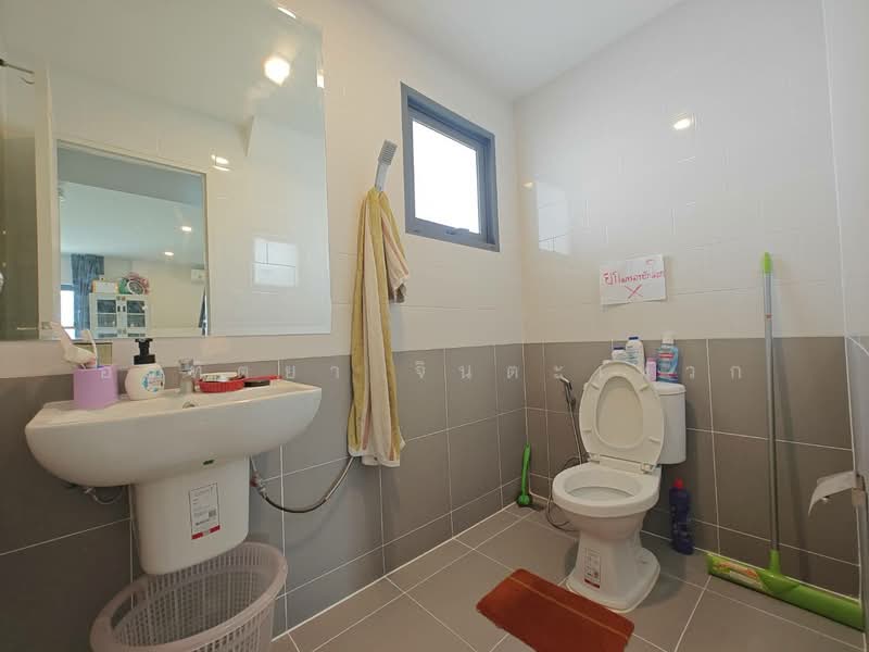 Centro Wongwaen-Chatuchot (เซนโทร วงแหวน-จตุโชติ), กรุงเทพ, ซอยวงศกร 1 ถนนคู่ขนานกาญจนาภิเษก, สามวาตะวันตก, คลองสามวา, กรุงเทพ, 175 ตร.ม., บ้านเดี่ยว ขาย, โดย อาทิตยา จินตะเหวก, 500170883 - DDproperty.com