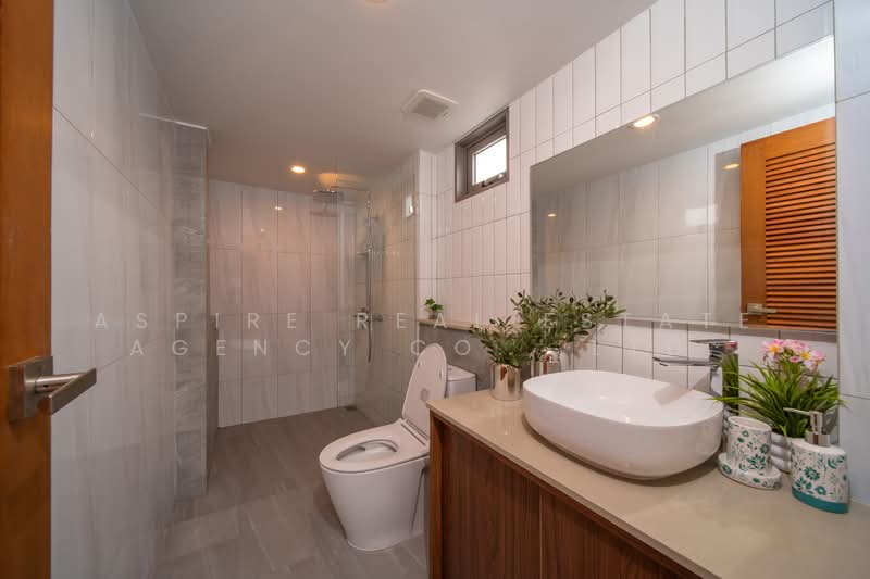 Newly Renovated Pool Villa in Cheongtalay, Bangtao, Phuket, Choeng Thale, Thalang, Phuket, 6 Bedrooms, 442 sqm, Villa For Sale, by Aspire Real Estate Agency Co., Ltd., 500170891 - DDproperty.com