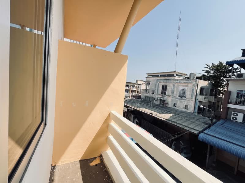 อาคารพาณิชย์ 3.5 ชั้น ตลาดไอยรา, Pathum Thani, Khlong Nung, Khlong Luang, Pathum Thani, Studio, 144 sqm, Single Detached House For Sale, by วันดี รอดปาน, 500170911 - DDproperty.com