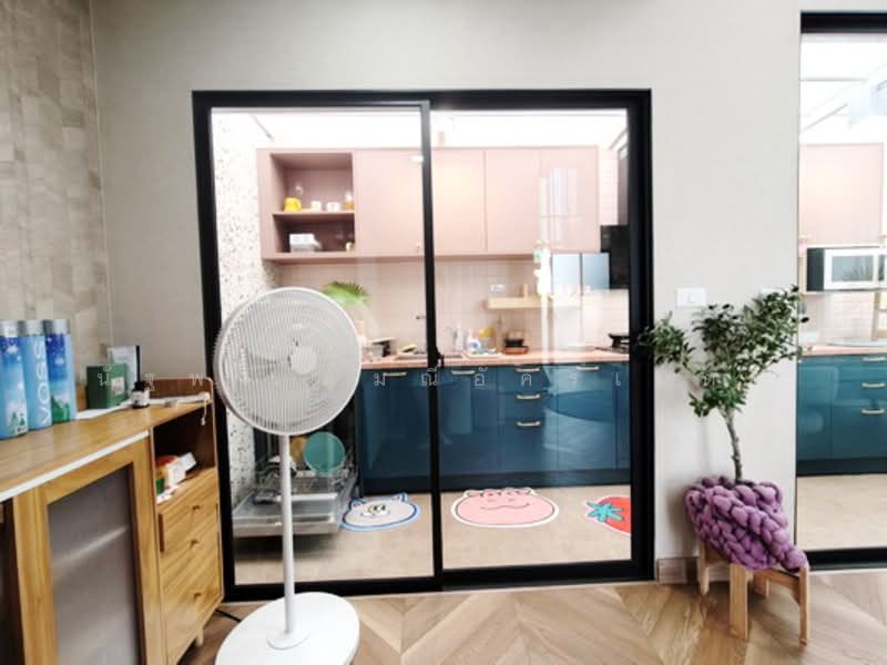 Pruksa Ville Phaholyothin-Ramintra : พฤกษาวิลล์ พหลโยธิน-รามอินทรา, กรุงเทพ, ซอยรามอินทรา 5 แยก 18 ถนนเทพรักษ์, ท่าแร้ง, บางเขน, กรุงเทพ, 160 ตร.ม., ทาวน์เฮ้าส์ ให้เช่า, โดย นัฐพงค์ มณีอัครเนตร, 500170914 - DDproperty.com