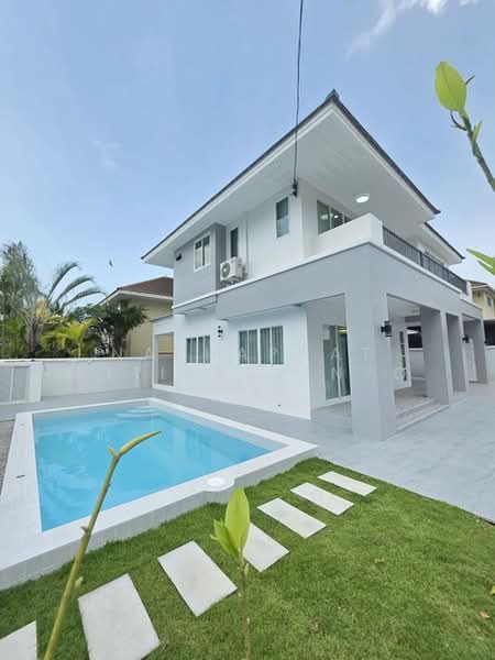 Baan Koon Suk 1, Chon Buri (Pattaya), Bang Sa-re, Sattahip, Chon Buri (Pattaya), 4 Bedrooms, 200 sqm, Villa For Sale, by Naphaphat Nitipakpinyo, 500170917 - DDproperty.com