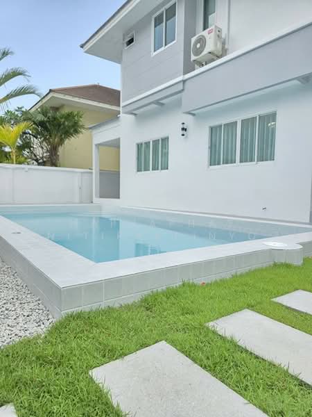 Baan Koon Suk 1, Chon Buri (Pattaya), Bang Sa-re, Sattahip, Chon Buri (Pattaya), 4 Bedrooms, 200 sqm, Villa For Sale, by Naphaphat Nitipakpinyo, 500170917 - DDproperty.com
