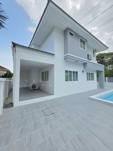 Baan Koon Suk 1, Chon Buri (Pattaya), Bang Sa-re, Sattahip, Chon Buri (Pattaya), 4 Bedrooms, 200 sqm, Villa For Sale, by Naphaphat Nitipakpinyo, 500170917 - DDproperty.com
