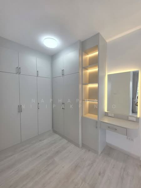 Baan Koon Suk 1, Chon Buri (Pattaya), Bang Sa-re, Sattahip, Chon Buri (Pattaya), 4 Bedrooms, 200 sqm, Villa For Sale, by Naphaphat Nitipakpinyo, 500170917 - DDproperty.com