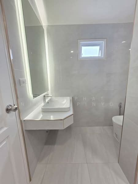 Baan Koon Suk 1, Chon Buri (Pattaya), Bang Sa-re, Sattahip, Chon Buri (Pattaya), 4 Bedrooms, 200 sqm, Villa For Sale, by Naphaphat Nitipakpinyo, 500170917 - DDproperty.com