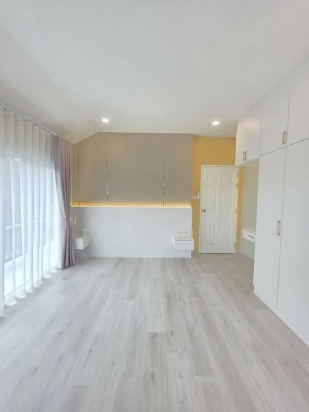 Baan Koon Suk 1 : บ้านคูนสุข 1, ชลบุรี, บางเสร่, สัตหีบ, ชลบุรี, 200 ตร.ม., วิลล่า ขาย, โดย Naphaphat Nitipakpinyo, 500170917 - DDproperty.com