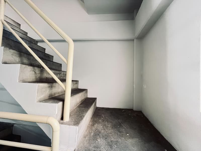 อาคารพาณิชย 3.5 ชัน ตลาดไอยรา, Pathum Thani, Khlong Nung, Khlong Luang, Pathum Thani, 1 Bedroom, 144 sqm, Single Detached House For Sale, by วันดี รอดปาน, 500170920 - DDproperty.com