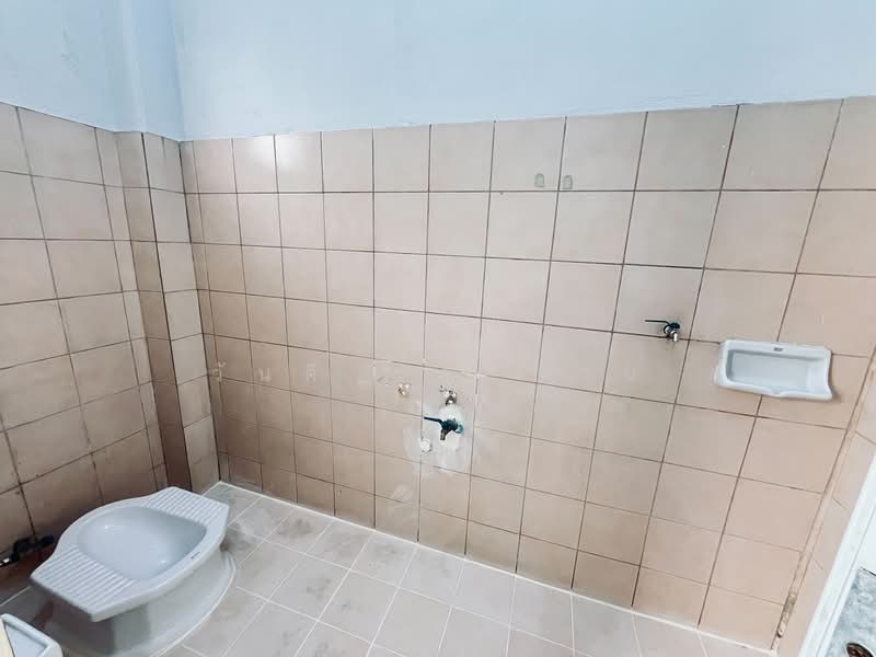 อาคารพาณิชย 3.5 ชัน ตลาดไอยรา, ปทุมธานี, คลองหนึ่ง, คลองหลวง, ปทุมธานี, 144 ตร.ม., บ้านเดี่ยว ขาย, โดย วันดี รอดปาน, 500170920 - DDproperty.com