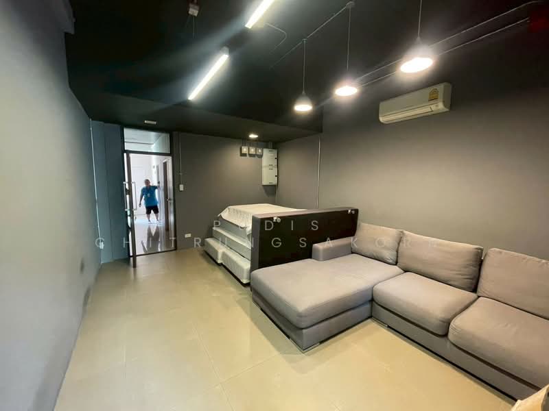 Sukhumvit – Phrom Phong, Commercial Space for Rent in Prime Location, Bangkok, Khong Tan, Khlong Toei, Bangkok, , 46 sqm, Shophouse For Rent, by Pudis Chitrungsakorn, 500170937 - DDproperty.com