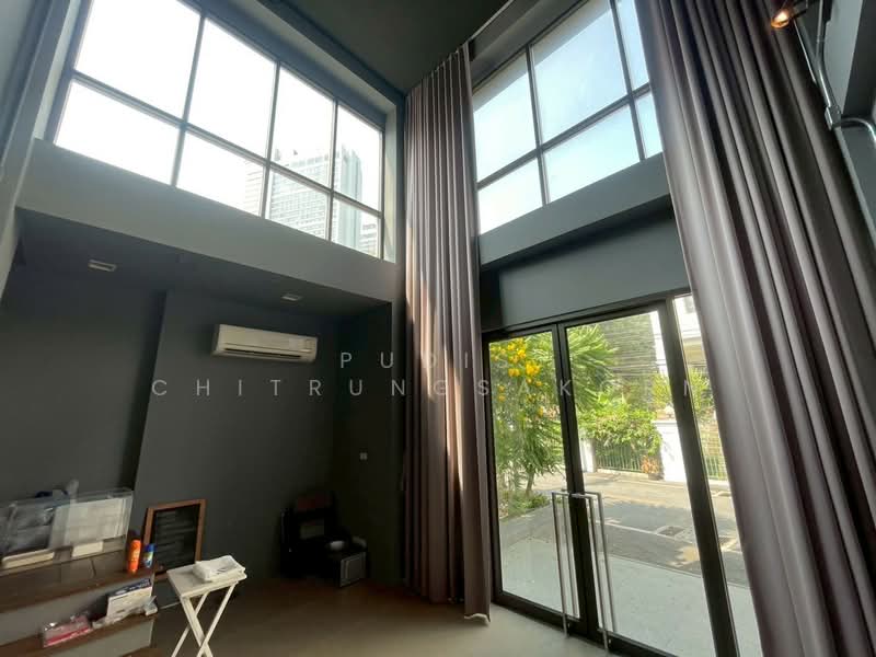Sukhumvit – Phrom Phong, Commercial Space for Rent in Prime Location, Bangkok, Khong Tan, Khlong Toei, Bangkok, , 46 sqm, Shophouse For Rent, by Pudis Chitrungsakorn, 500170937 - DDproperty.com