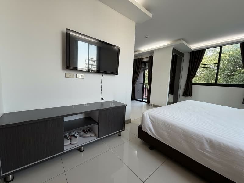 ขายอพาร์ทเมนท์ ลาดพร้าววังหิน ใกล้ BTS ภาวนา 8 ชั้น 60 ห้อง, Bangkok, Lat Phrao, Lat Phrao, Bangkok, , 800 sqm, Business For Sale, by คุณ ณิชาภา, 500170939 - DDproperty.com