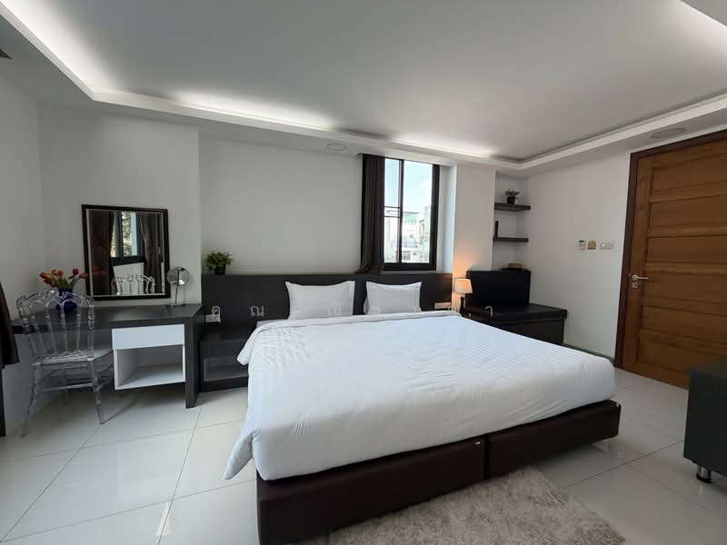 ขายอพาร์ทเมนท์ ลาดพร้าววังหิน ใกล้ BTS ภาวนา 8 ชั้น 60 ห้อง, Bangkok, Lat Phrao, Lat Phrao, Bangkok, , 800 sqm, Business For Sale, by คุณ ณิชาภา, 500170939 - DDproperty.com