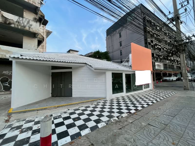 ให้เช่าพื้นที่ติดถนนใหญ่ – แยกวิภาวดี-สุทธิสาร, กรุงเทพ, ดินแดง, ดินแดง, กรุงเทพ, 120 ตร.ม., ตึกแถว-อาคารพาณิชย์ ให้เช่า, โดย Pudis Chitrungsakorn, 500170943 - DDproperty.com