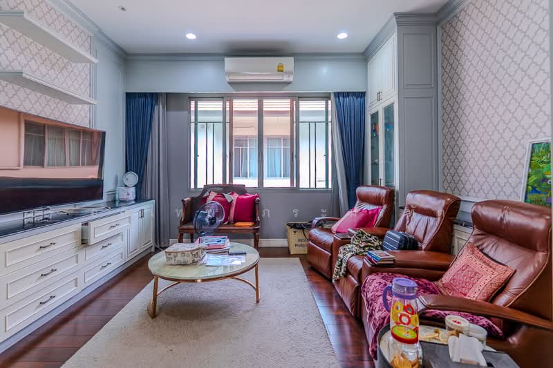 Narasiri Pinklao – Sai 1 : นาราสิริ ปิ่นเกล้า – สาย 1, กรุงเทพ, ถนนพุทธมณฑลสาย 1, บางเชือกหนัง, ตลิ่งชัน, กรุงเทพ, 294 ตร.ม., บ้านเดี่ยว ขาย, โดย อดิเทพ ภระมรทัต, 500170960 - DDproperty.com