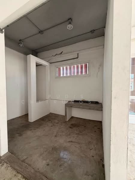 ให้เช่า โฮมออฟฟิศ 3 ชั้น | เพชรบุรีตัดใหม่, กรุงเทพ, บางกะปิ, ห้วยขวาง, กรุงเทพ, 750 ตร.ม., ตึกแถว-อาคารพาณิชย์ ให้เช่า, โดย Pudis Chitrungsakorn, 500170961 - DDproperty.com