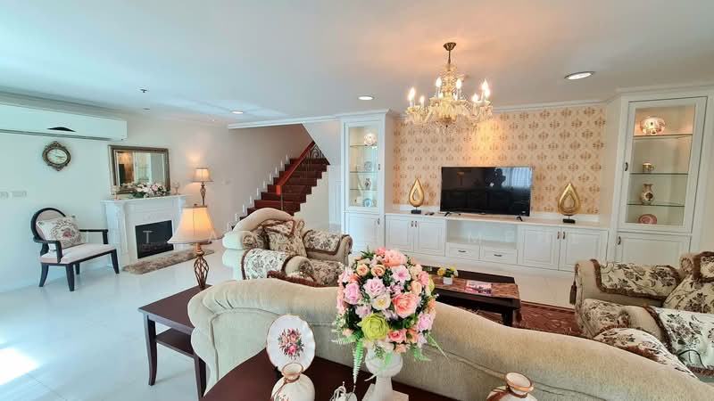 Piyathip Place, Bangkok, 24 Soi Prommitr, Khlong Tan Nua, Watthana, Bangkok, 4 Bedrooms, 572 sqm, Condo For Rent, by Jetsada Theamphet, 500170974 - DDproperty.com