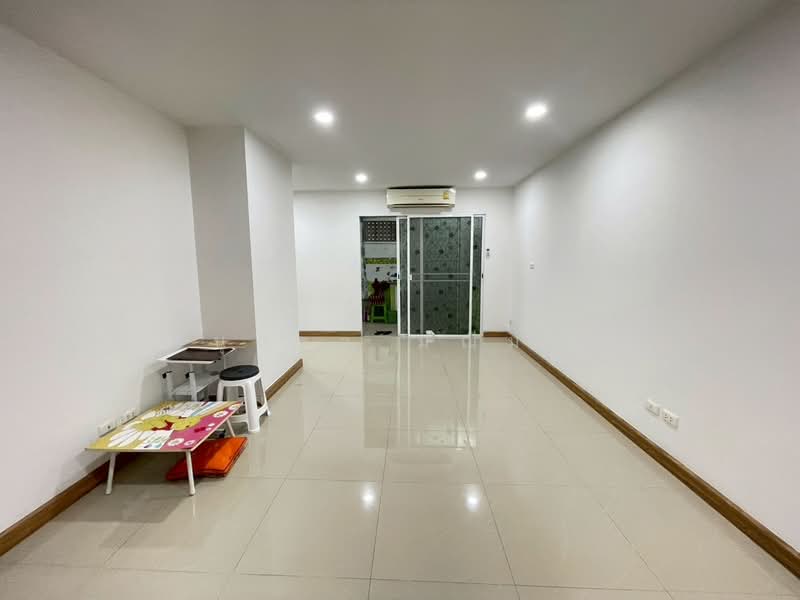 พฤกษาทาวน์ เน็กซ์ ติวานนท์ – พระราม 5 PRUKSA TOWN NEXTS TIWANON-RAMA5, นนทบุรี, บางคูเวียง, บางกรวย, นนทบุรี, 116 ตร.ม., ทาวน์เฮ้าส์ ขาย, โดย อนุสรา มณีมาศ, 500170977 - DDproperty.com